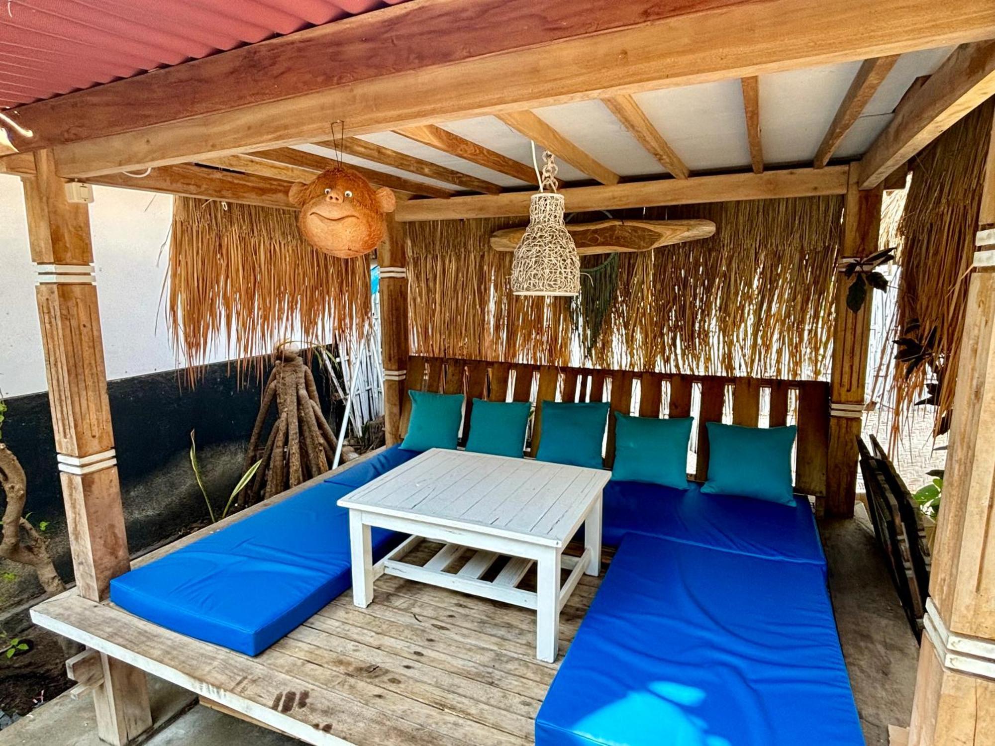 Alibaba Bungalows Гили-Эйр Экстерьер фото