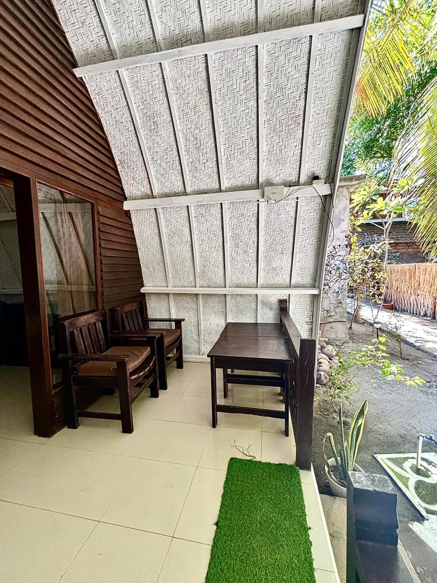 Alibaba Bungalows Гили-Эйр Экстерьер фото