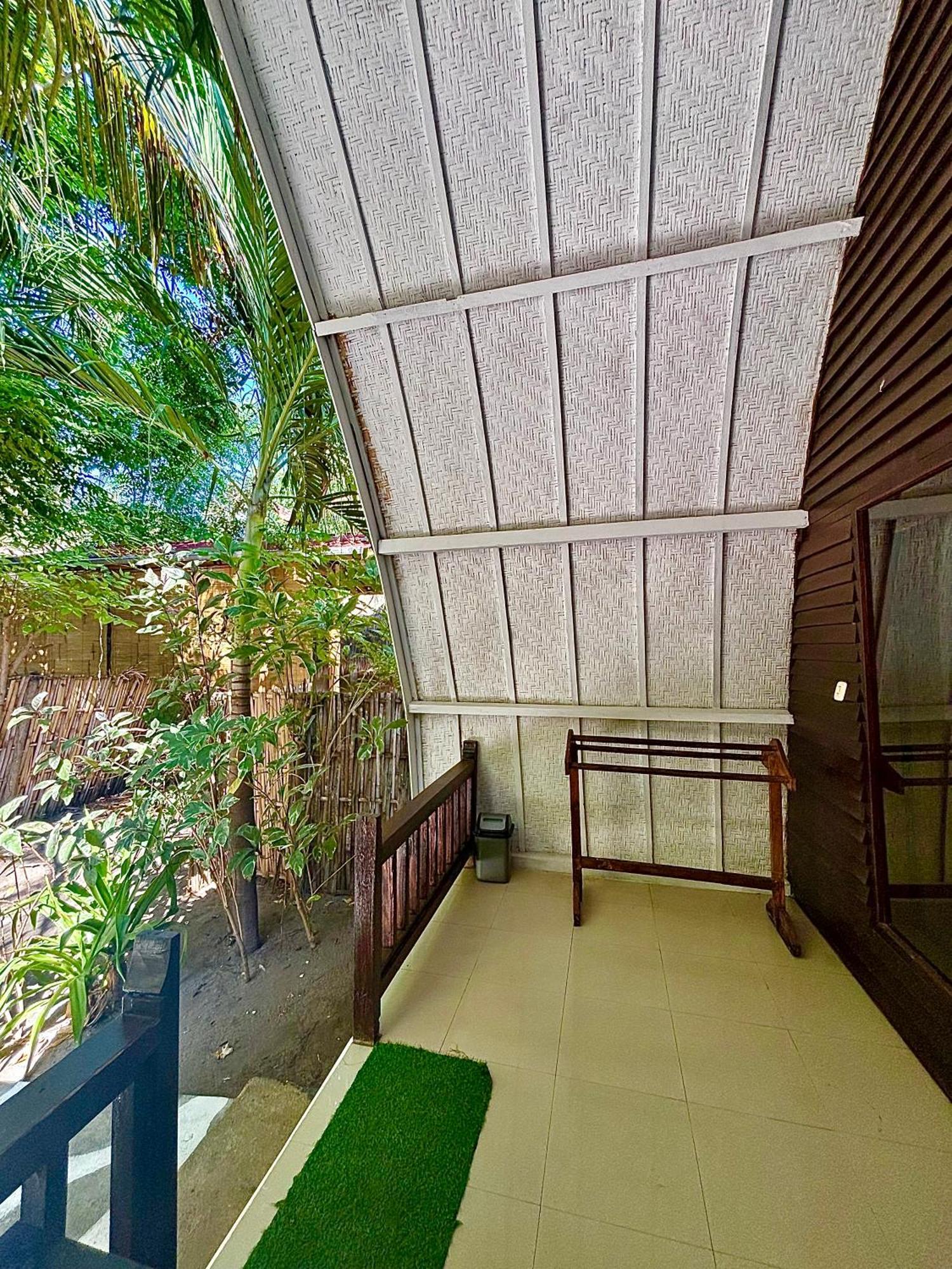 Alibaba Bungalows Гили-Эйр Экстерьер фото