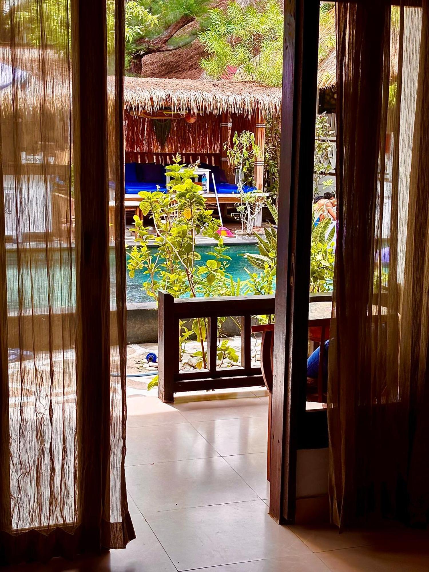 Alibaba Bungalows Гили-Эйр Экстерьер фото